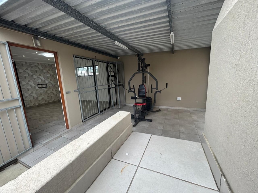 To Let 2 Bedroom Property for Rent in Gonubie Eastern Cape